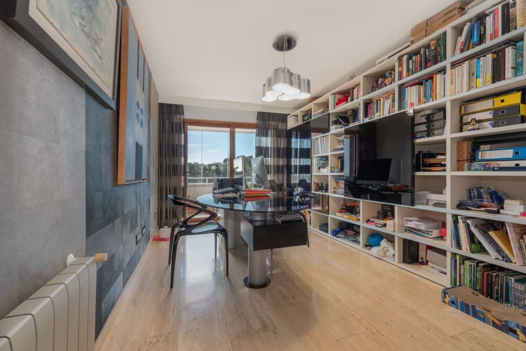 Ático de 4 habitaciones en Cas Catala en venta con piscina garaje - 1.890.000 € (Ref: 9627239)