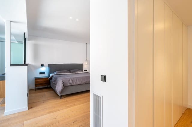 3 soverom Leilighet til salgs i Es Molinar / El Molinar, Palma de Mallorca med garasje - € 3 250 000 (Ref: 9627241)