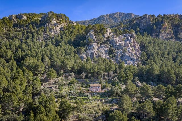 4 chambre Finca/Maison de Campagne à vendre à Deià avec piscine - 6 250 000 € (Ref: 9647719)