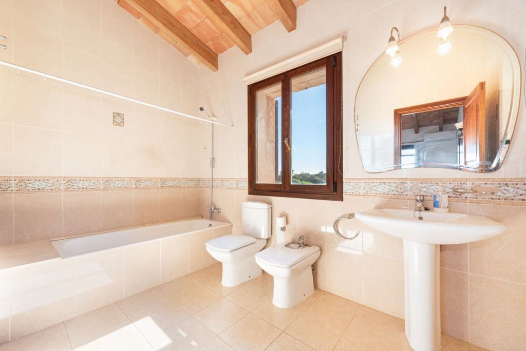 Finca/Casa Rural de 5 habitaciones en Felanitx en venta con piscina garaje - 1.350.000 € (Ref: 9655683)