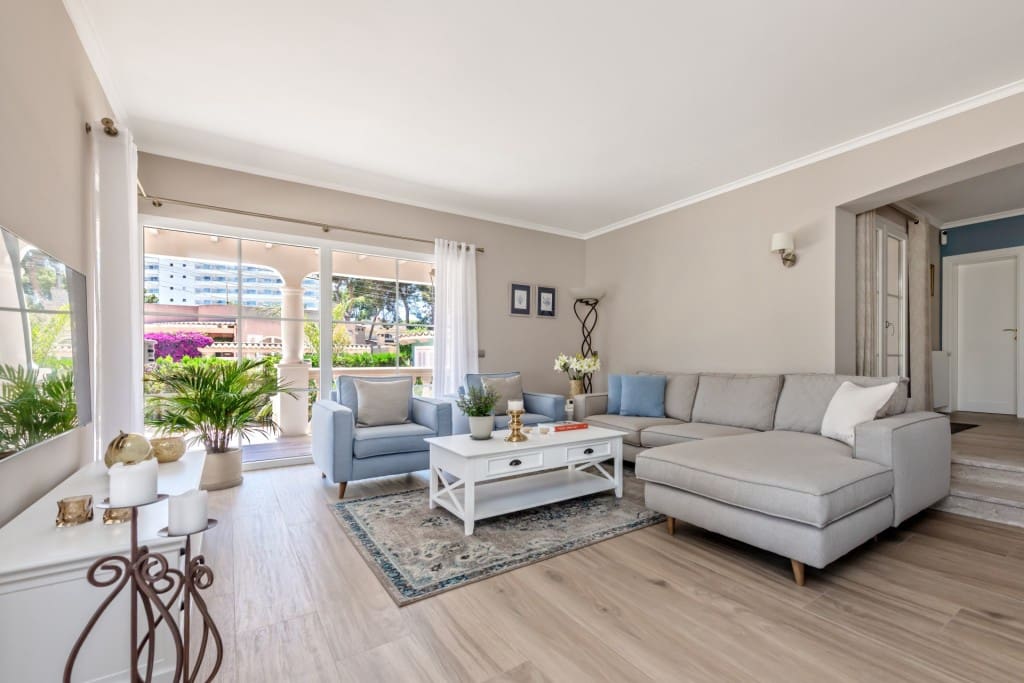 6 soverom Villa til salgs i Palmanova med svømmebasseng - € 2 950 000 (Ref: 9679492)