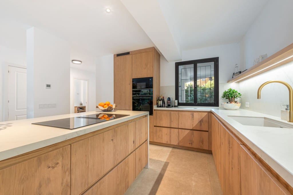 5 slaapkamer Huis te koop in Pollensa / Pollenca met zwembad garage - € 1.600.000 (Ref: 9686035)