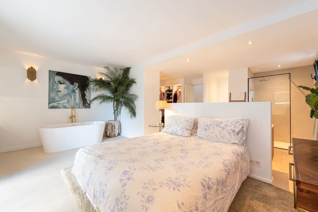 5 slaapkamer Huis te koop in Pollensa / Pollenca met zwembad garage - € 1.600.000 (Ref: 9686035)