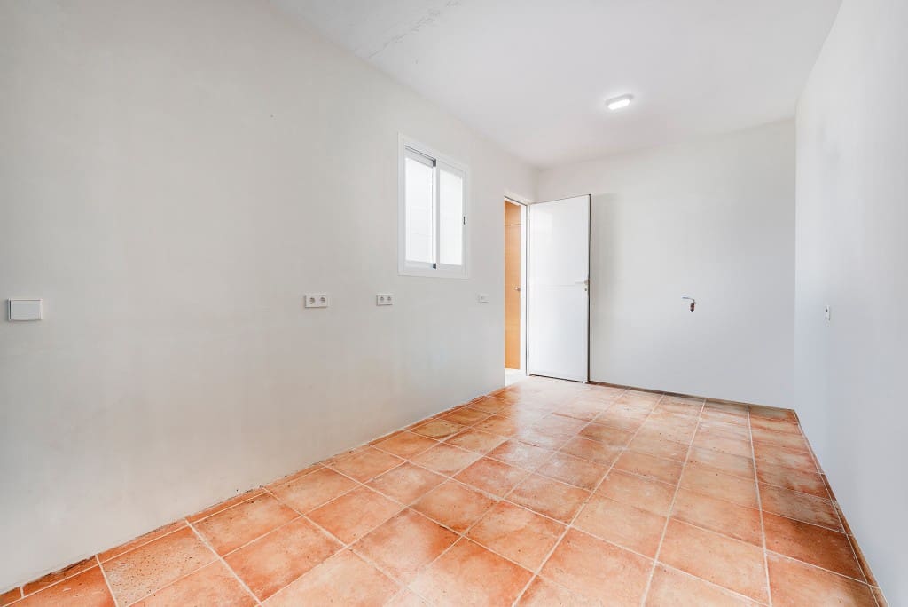 4 bedroom Semi-detached Villa for sale in Pollensa / Pollenca with pool garage - € 1,495,000 (Ref: 9694721)