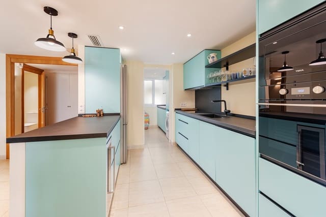 4 sovrum Semi-fristående Villa till salu i Port de Pollença, Pollensa / Pollença med pool garage - 1 495 000 € (Ref: 9694721)