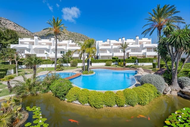 4 sovrum Semi-fristående Villa till salu i Port de Pollença, Pollensa / Pollença med pool garage - 1 495 000 € (Ref: 9694721)