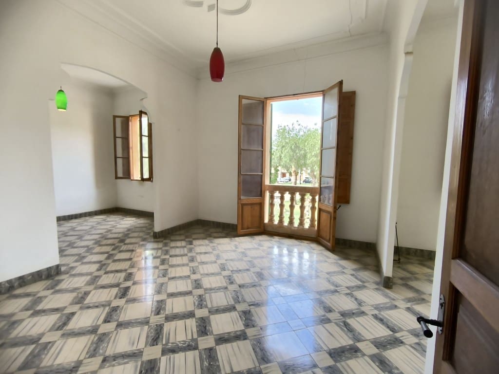 4 soveværelse Byhus til salg i Sa Pobla med garage - € 360.000 (Ref: 9694722)