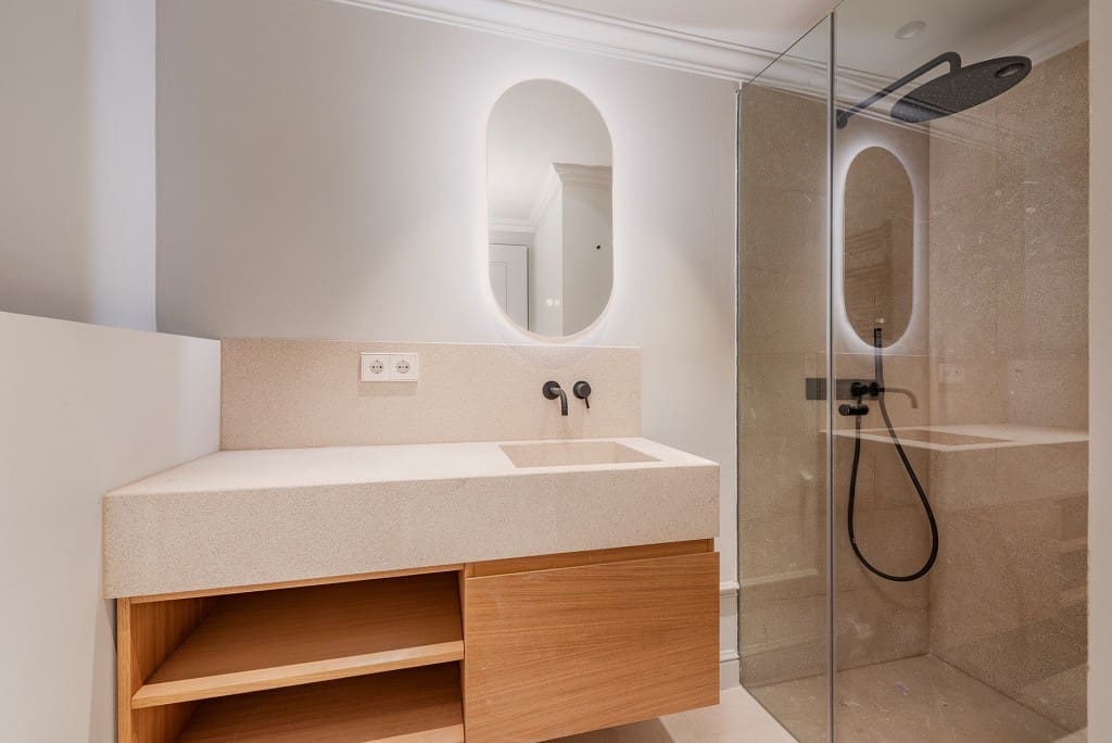 2 bedroom Apartment for sale in Palma de Mallorca - € 1,950,000 (Ref: 9714535)