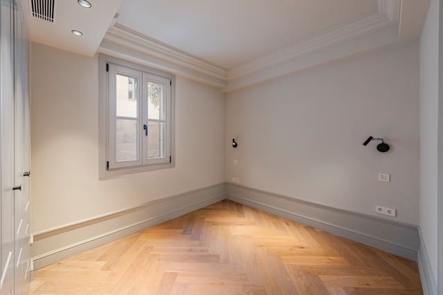 2 bedroom Apartment for sale in Palma de Mallorca - € 1,950,000 (Ref: 9714535)