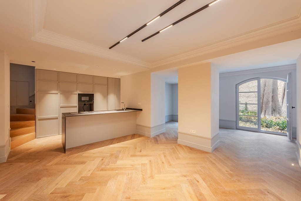 2 bedroom Apartment for sale in Palma de Mallorca - € 1,950,000 (Ref: 9714535)