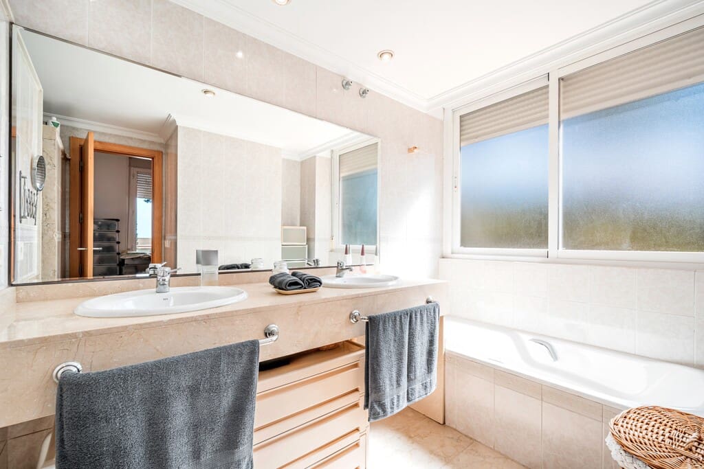 3 quarto Moradia Geminada para venda em Portals Nous com piscina garagem - 1 325 000 € (Ref: 9714536)