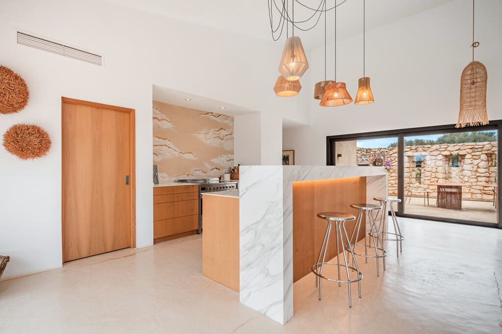 5 bedroom Finca/Country House for sale in Ses Salines with pool - € 3,450,000 (Ref: 9731751)