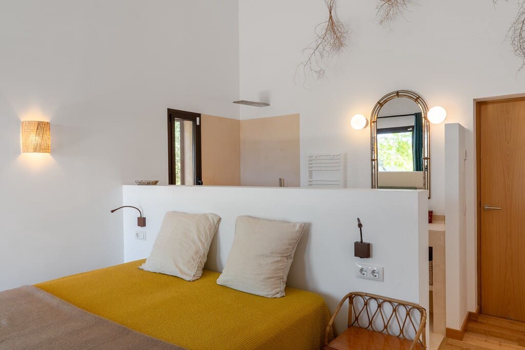 5 bedroom Finca/Country House for sale in Ses Salines with pool - € 2,900,000 (Ref: 9731751)