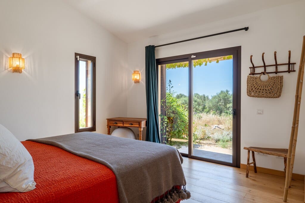 5 bedroom Finca/Country House for sale in Ses Salines with pool - € 2,900,000 (Ref: 9731751)