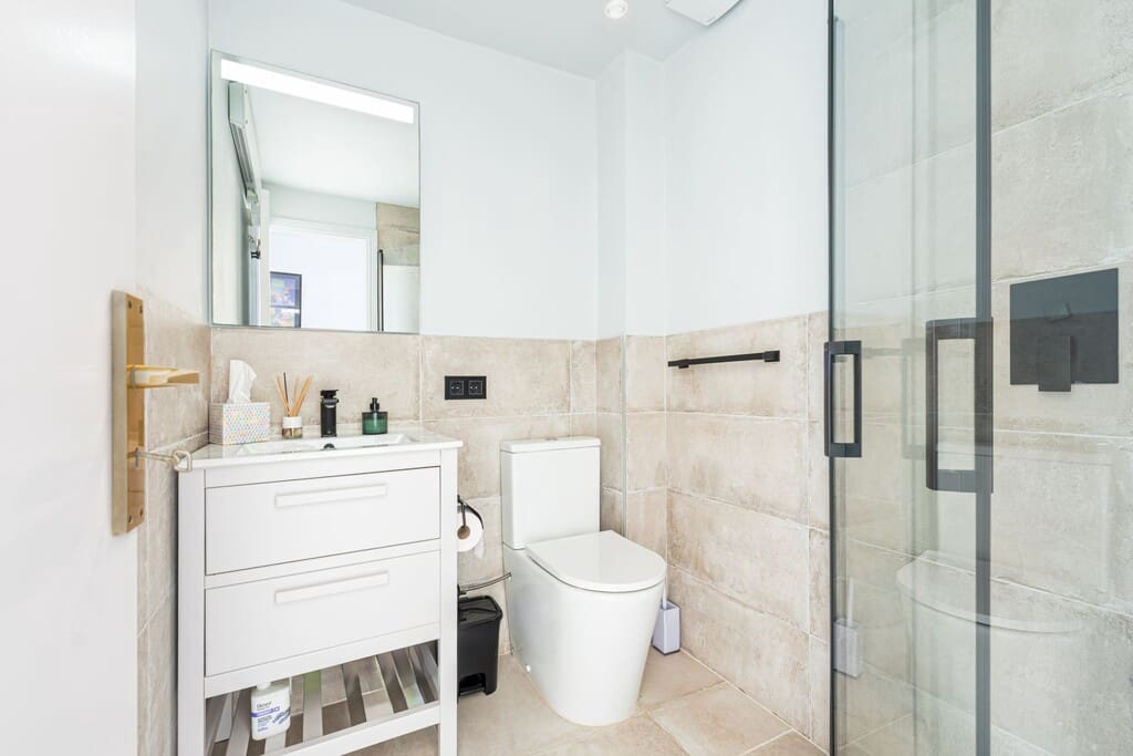 2 bedroom Apartment for sale in Pollensa / Pollenca with pool - € 815,000 (Ref: 9738329)