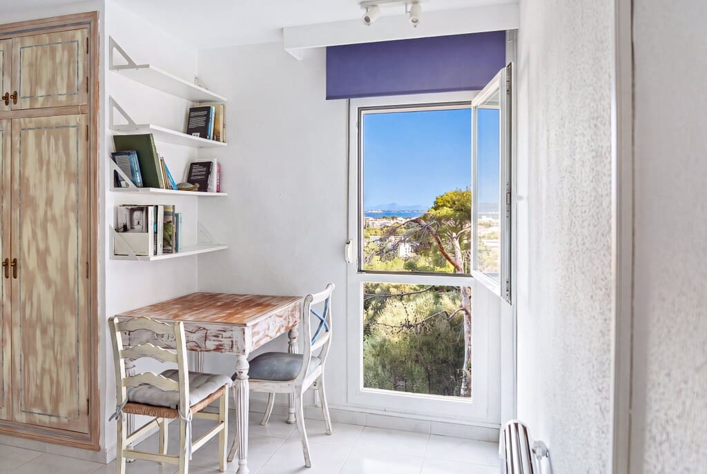 2 bedroom Apartment for sale in Pollensa / Pollenca with pool garage - € 799,000 (Ref: 9738329)