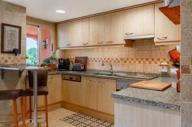 3 soverom Penthouse til salgs i Santa Ponsa, Calvià med svømmebasseng - € 1 640 000 (Ref: 9755435)