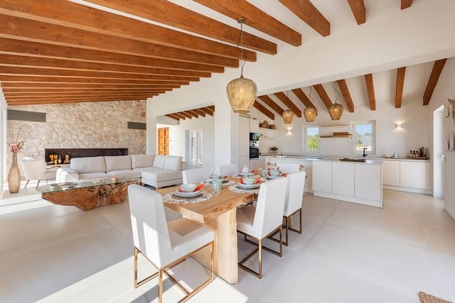 4 chambre Finca/Maison de Campagne à vendre à Sant Llorenç des Cardassar avec piscine garage - 3 400 000 € (Ref: 9770365)