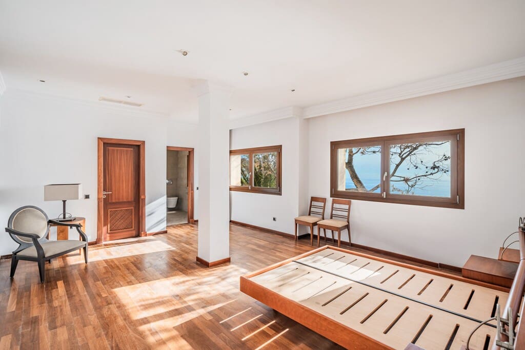 5 bedroom Villa for sale in El Toro / Port Adriano with pool - € 7,500,000 (Ref: 9780271)