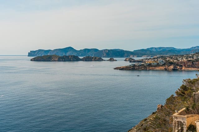 5 soveværelse Villa til salg i El Toro / Port Adriano, Calvià med swimmingpool - € 7.500.000 (Ref: 9780271)