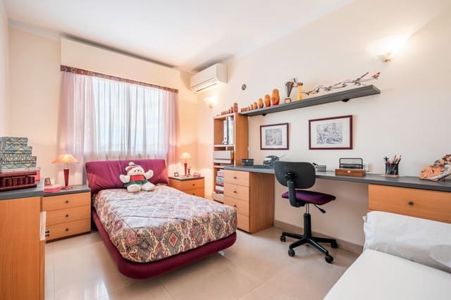 2 makuuhuone Kattohuoneisto myytävänä paikassa Palma de Mallorca mukana 
autotalli - 795 000 € (Ref: 9784500)