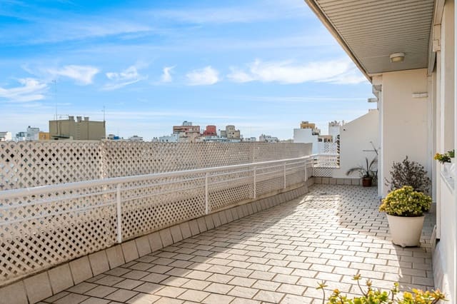 2 makuuhuone Kattohuoneisto myytävänä paikassa Palma de Mallorca mukana 
autotalli - 795 000 € (Ref: 9784500)