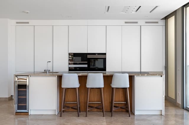 Ático de 3 habitaciones en La Bonanova, Palma de Mallorca en venta con piscina - 2.000.000 € (Ref: 9787802)