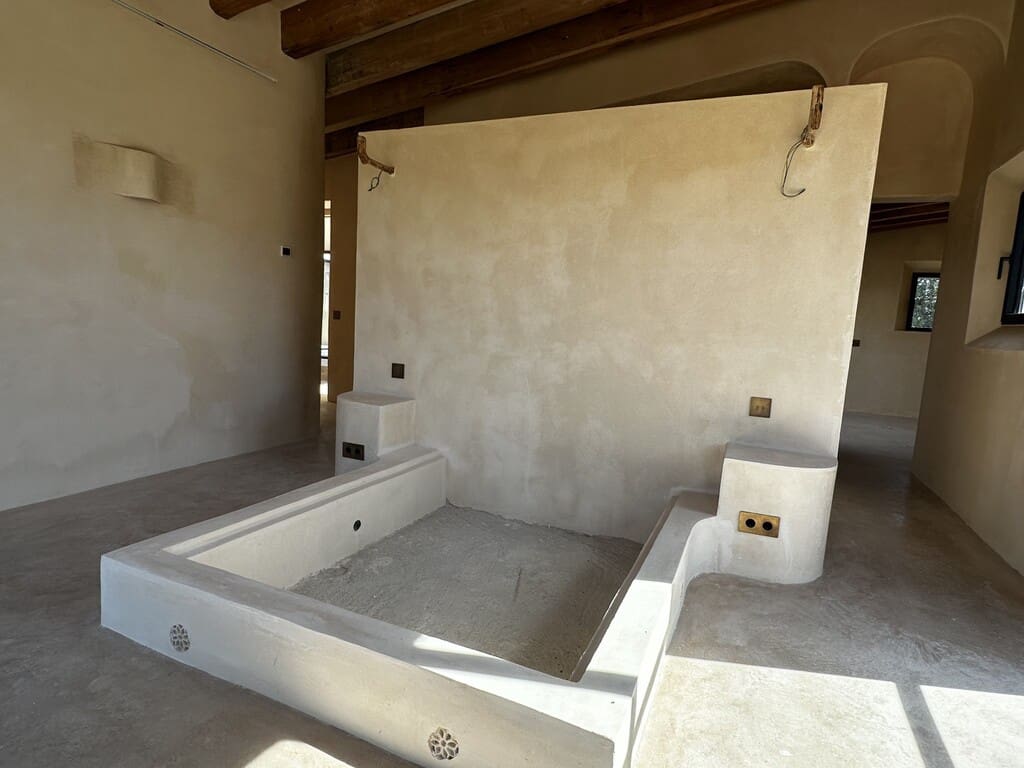 4 bedroom Finca/Country House for sale in Campanet with pool garage - € 3,500,000 (Ref: 9790805)