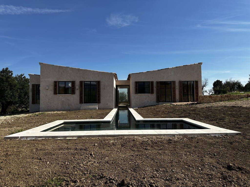 4 bedroom Finca/Country House for sale in Campanet with pool garage - € 3,500,000 (Ref: 9790805)