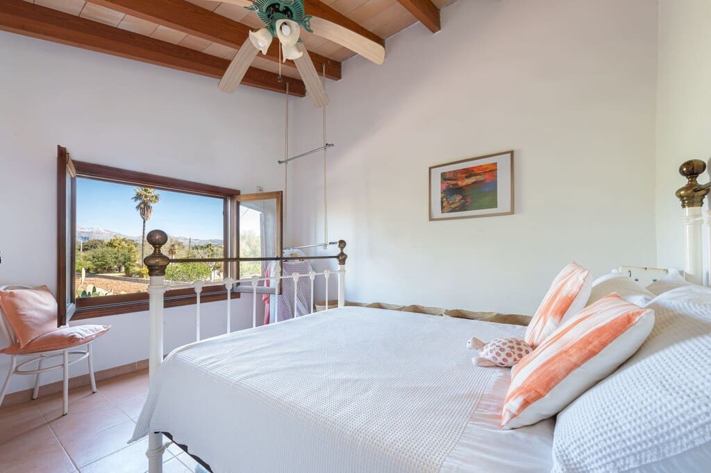 3 sovrum Finca/Hus på landet till salu i Buger med pool - 725 000 € (Ref: 9811369)