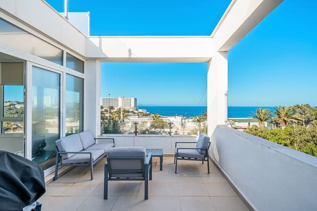 4 bedroom Villa for sale in Cala Murada, Manacor with pool - € 2,150,000 (Ref: 9815684)