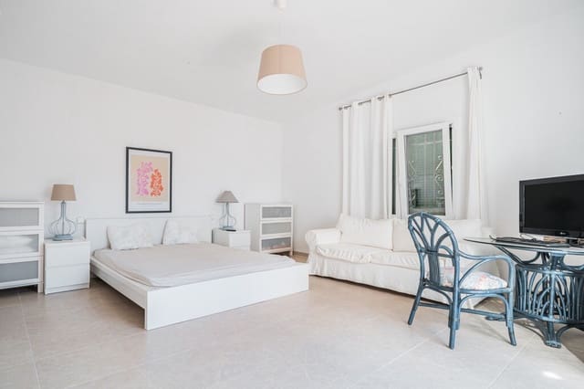 4 bedroom Villa for sale in Cala Murada, Manacor with pool - € 2,150,000 (Ref: 9815684)