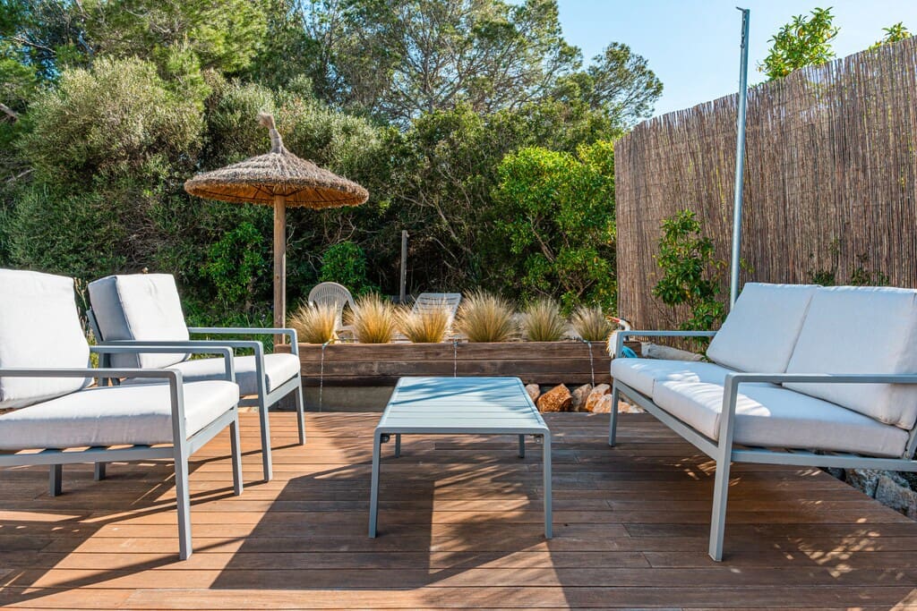 4 bedroom Villa for sale in Cala Murada with pool - € 2,150,000 (Ref: 9815684)