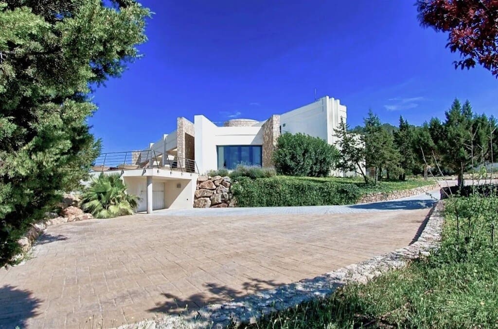 3 bedroom Villa for sale in San Jose / Sant Josep de Sa Talaia with pool - € 7,350,000 (Ref: 9842701)