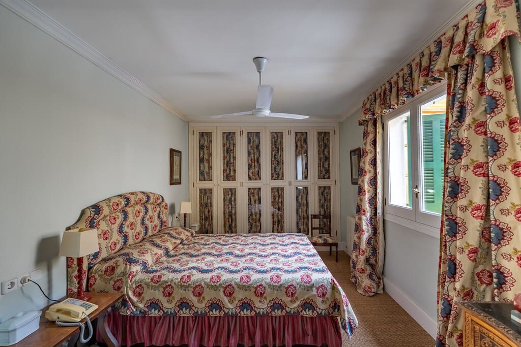 7 soveværelse Byhus til salg i Palma de Mallorca med garage - € 4.620.000 (Ref: 9849157)