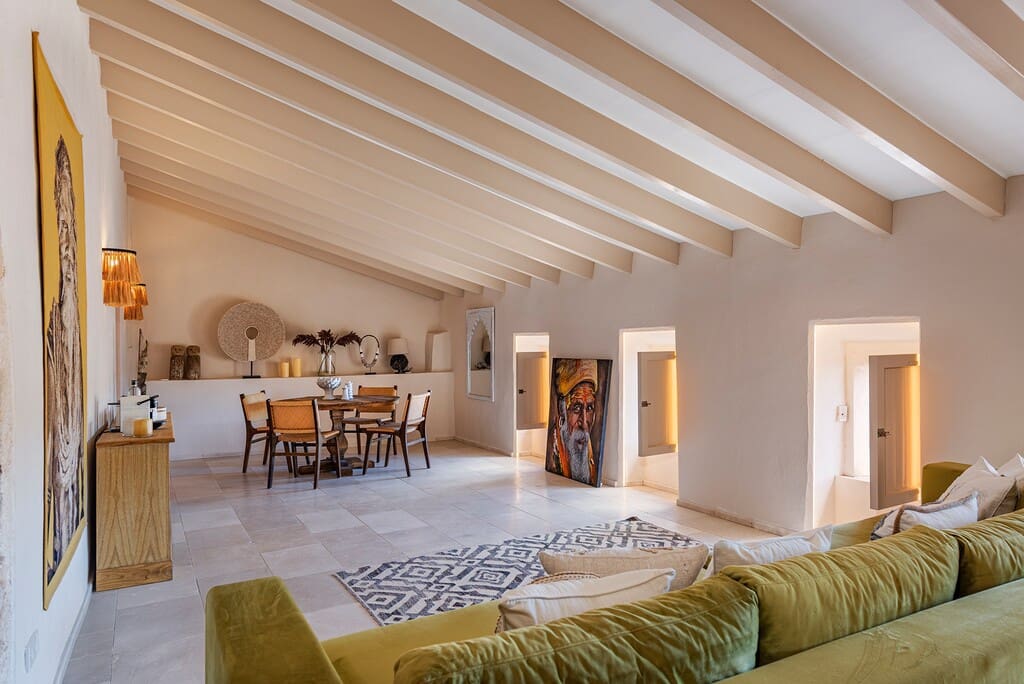 9 quarto Casa em Banda para venda em Sencelles com piscina garagem - 3 900 000 € (Ref: 9855150)