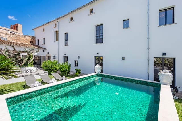 9 quarto Casa em Banda para venda em Sencelles com piscina garagem - 3 900 000 € (Ref: 9855150)