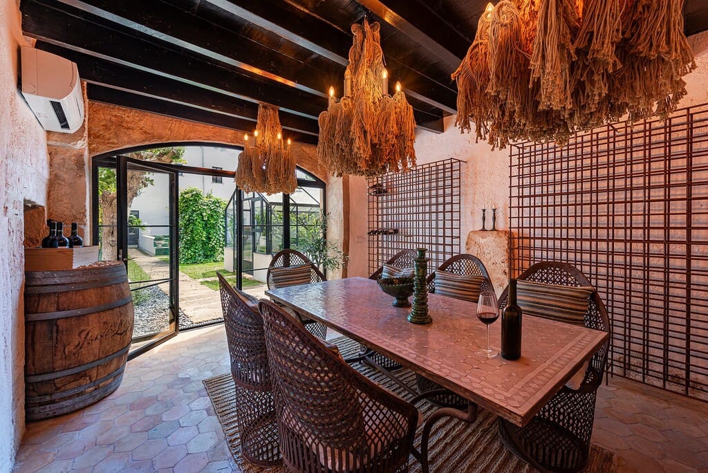 9 quarto Casa em Banda para venda em Sencelles com piscina garagem - 3 900 000 € (Ref: 9855150)