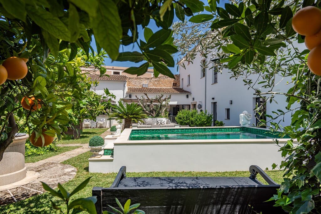 9 quarto Casa em Banda para venda em Sencelles com piscina garagem - 3 900 000 € (Ref: 9855150)
