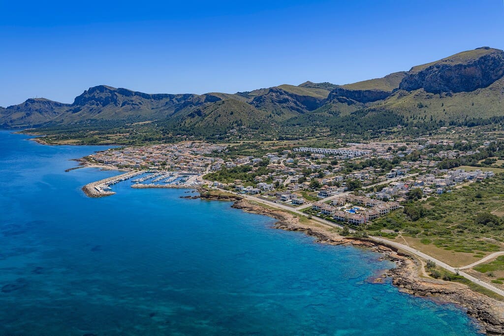4 bedroom Villa for sale in Colonia de Sant Pere / Colonia de San Pedro with pool - € 2,300,000 (Ref: 9859635)