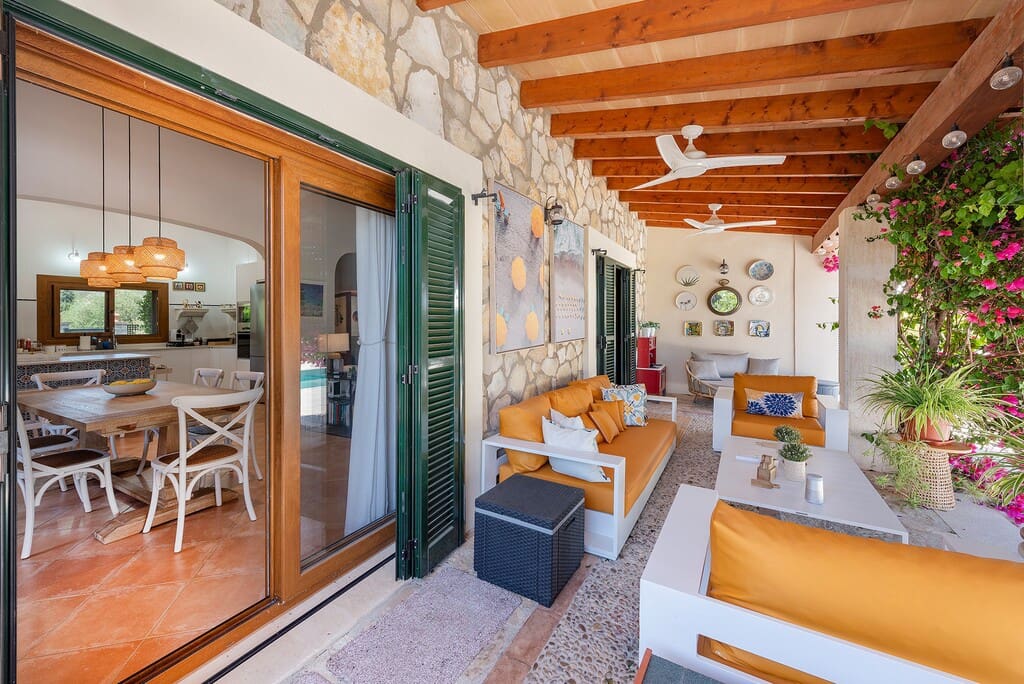 3 bedroom Villa for sale in Sa Pobla with pool - € 1,300,000 (Ref: 9864781)