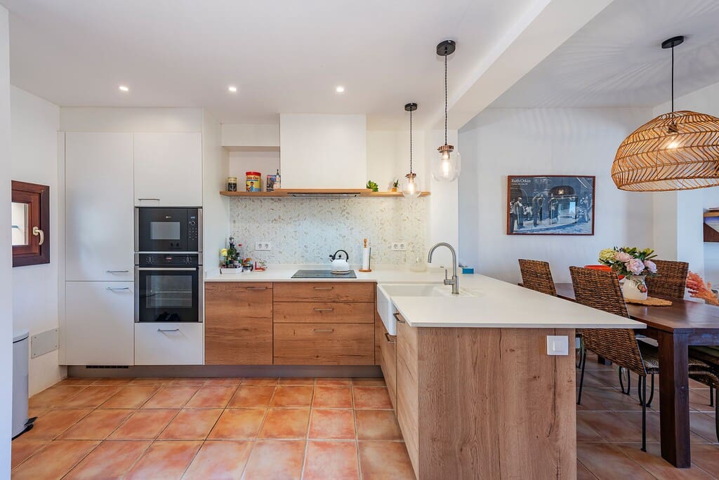 2 bedroom Townhouse for sale in Cala Murada with pool - € 525,000 (Ref: 9866730)