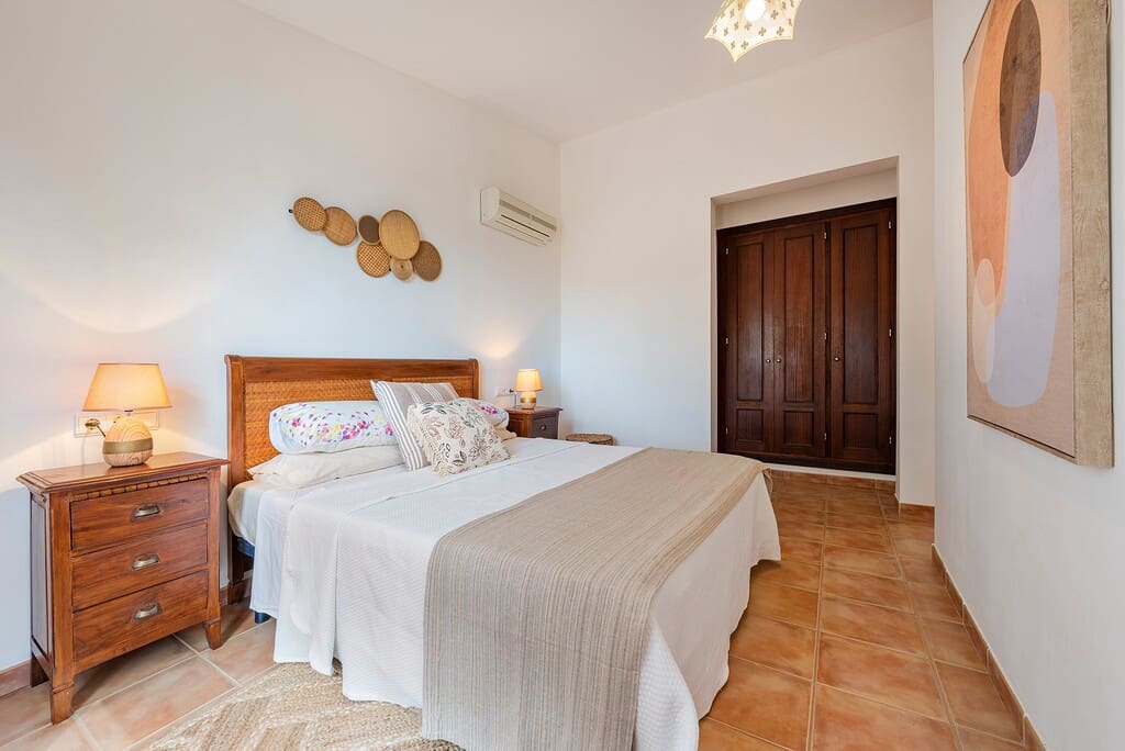 2 bedroom Townhouse for sale in Cala Murada with pool - € 525,000 (Ref: 9866730)