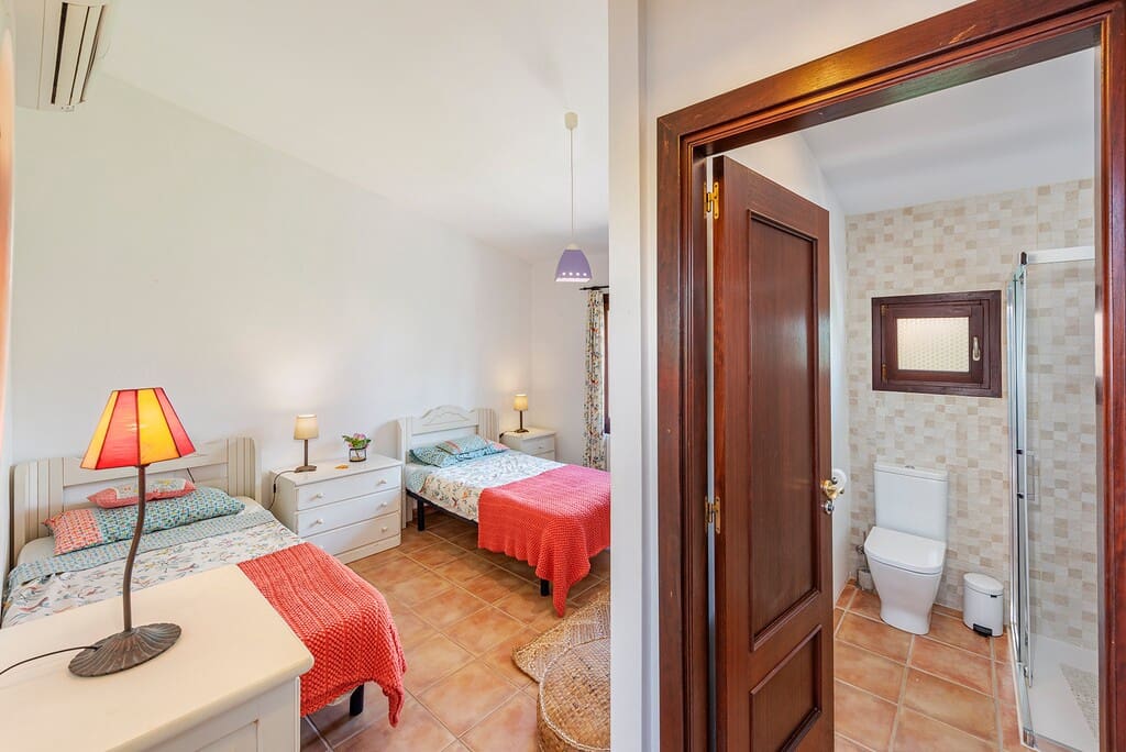 2 bedroom Townhouse for sale in Cala Murada with pool - € 525,000 (Ref: 9866730)