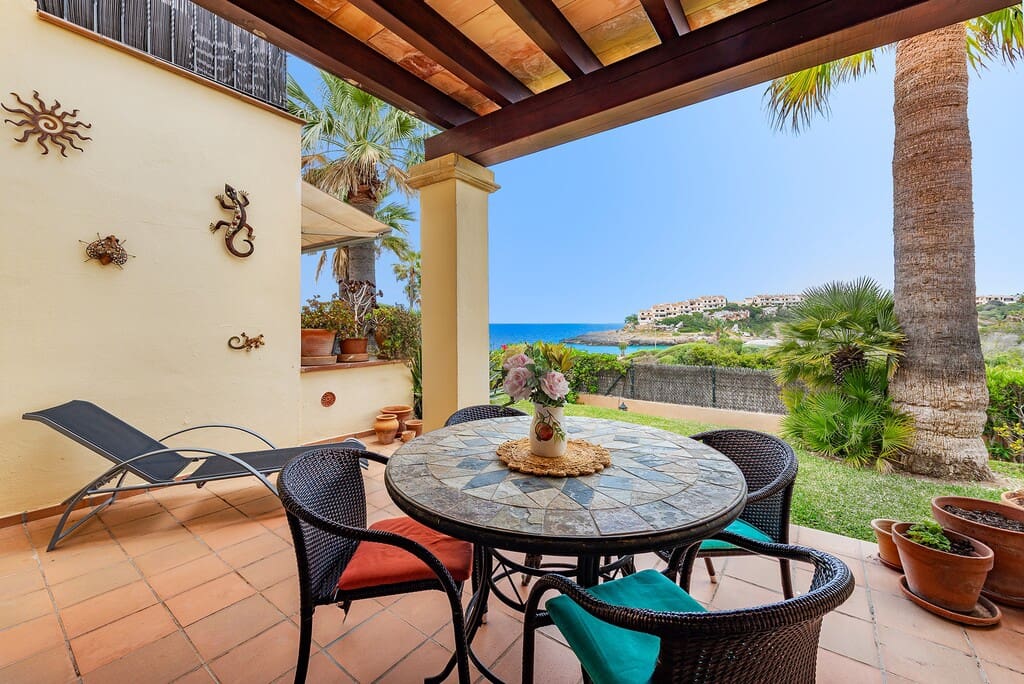 2 bedroom Townhouse for sale in Cala Murada with pool - € 525,000 (Ref: 9866730)