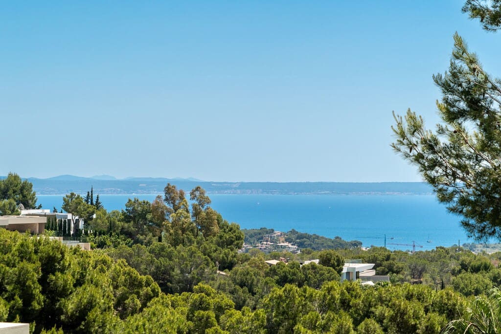 6 bedroom Villa for sale in Costa d'en Blanes with pool garage - € 3,200,000 (Ref: 9868380)