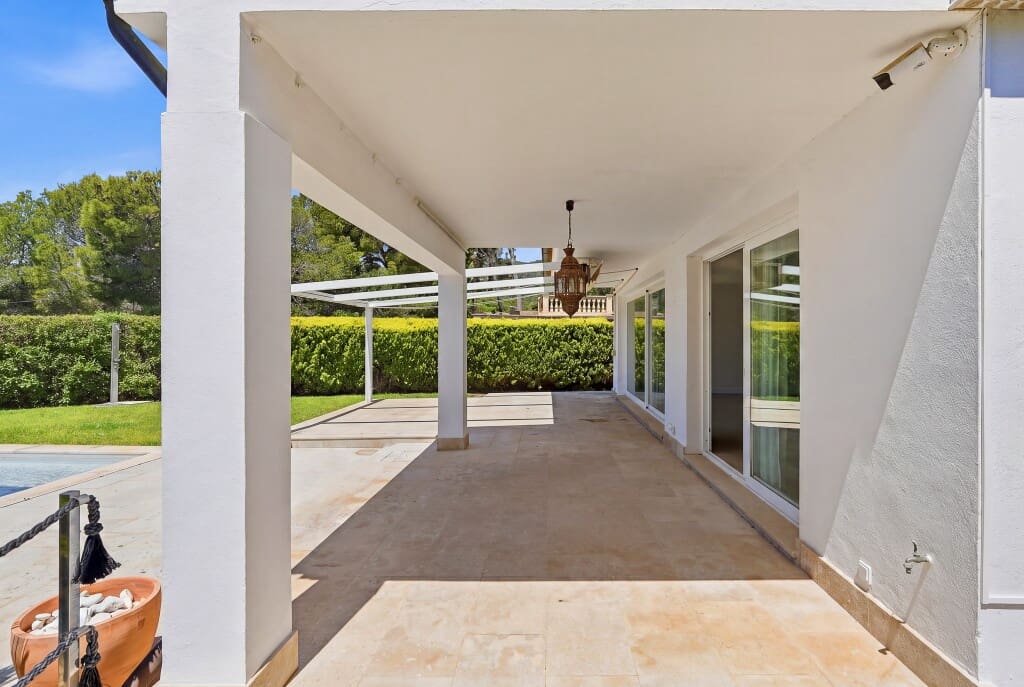 6 bedroom Villa for sale in Costa d'en Blanes with pool garage - € 3,200,000 (Ref: 9868380)