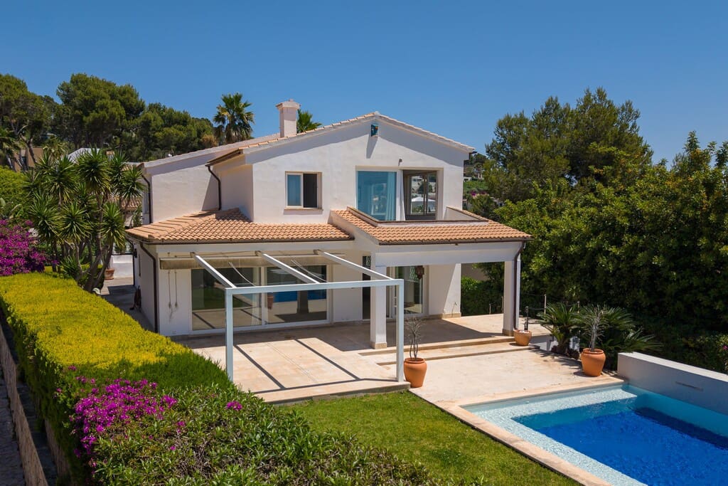 6 bedroom Villa for sale in Costa d'en Blanes with pool garage - € 3,200,000 (Ref: 9868380)
