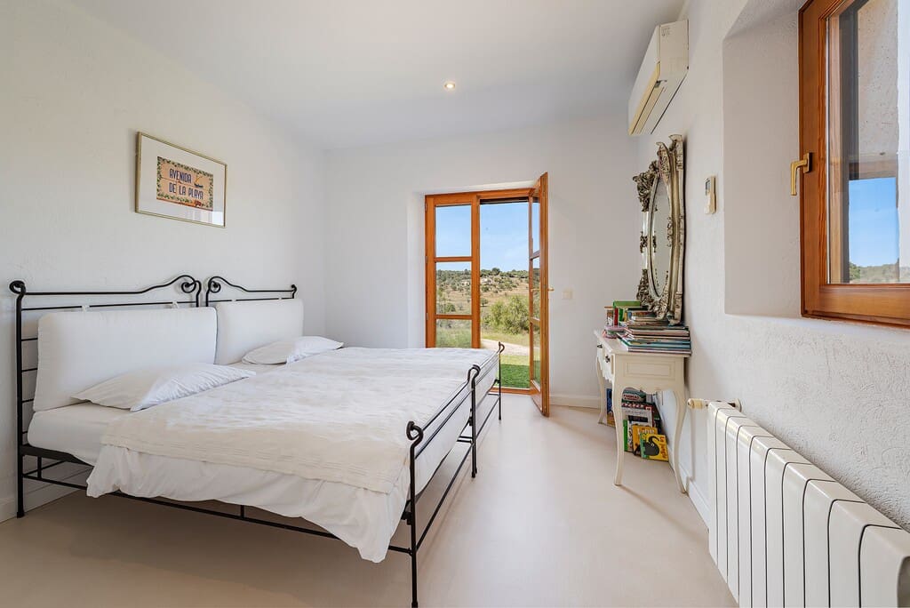 3 quarto Quinta/Casa Rural para venda em Son Servera com piscina - 1 980 000 € (Ref: 9873071)
