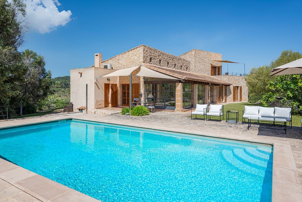 3 quarto Quinta/Casa Rural para venda em Son Servera com piscina - 1 980 000 € (Ref: 9873071)